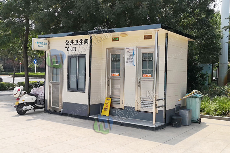 河南广润燃气二蹲位移动厕所案例